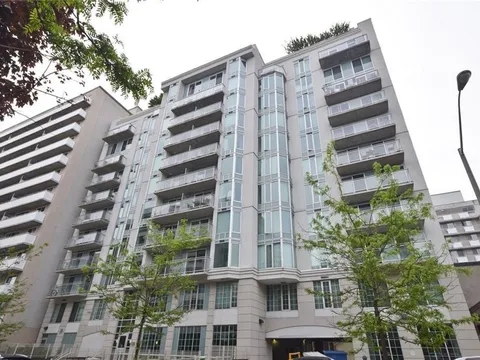 138 Somerset Street condominium in Ottawa